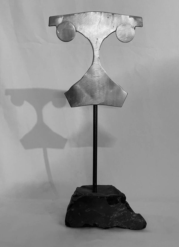 abstrakte Stahl-Skulptur "Maske"