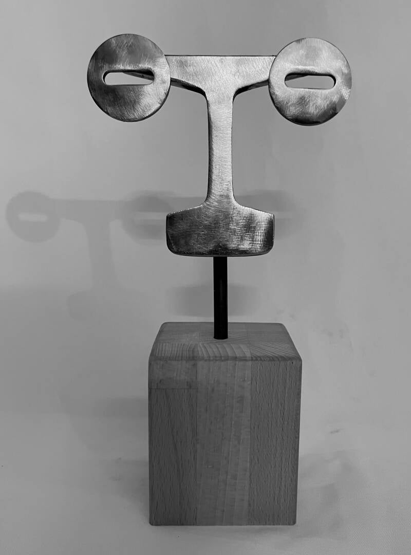 stahl-skulptur-schweissen-unikat-kunst-fgs-spartaner-maske-standard-z7tn8q.jpg
