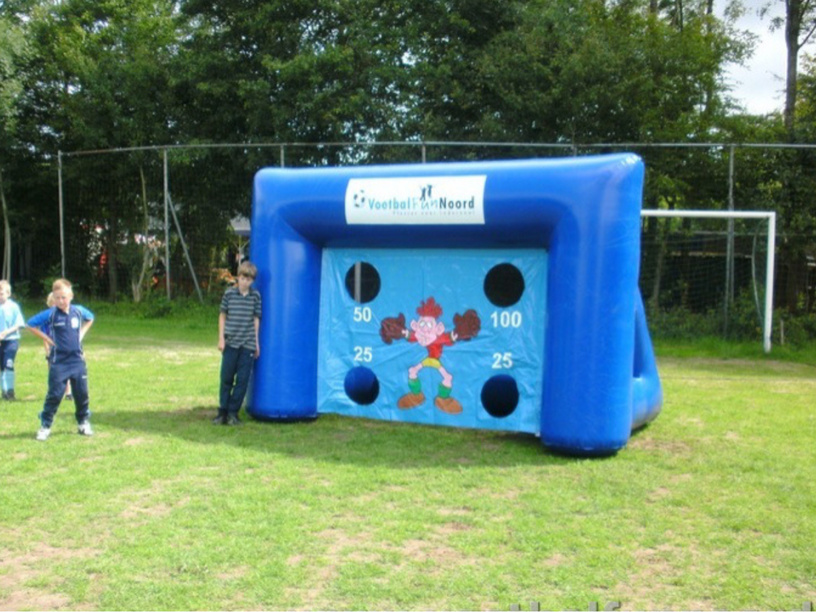 Voetbaldoel met punten sfeerbeeld 1