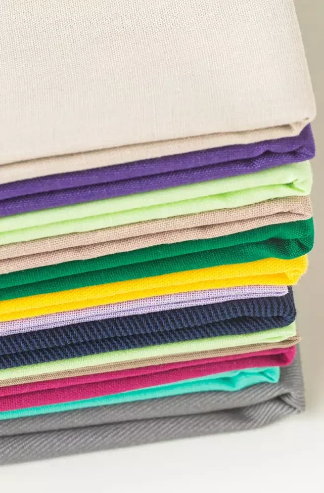 Audumi un materiāli