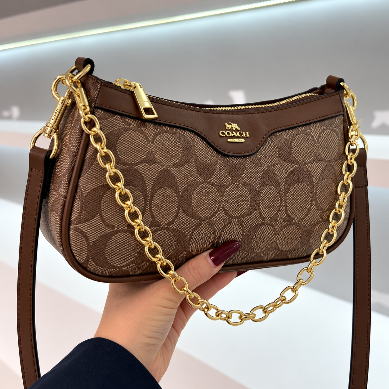 Designer inspired bag. Brown