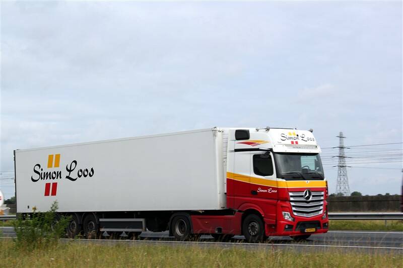 Uit de serie  MERCEDES