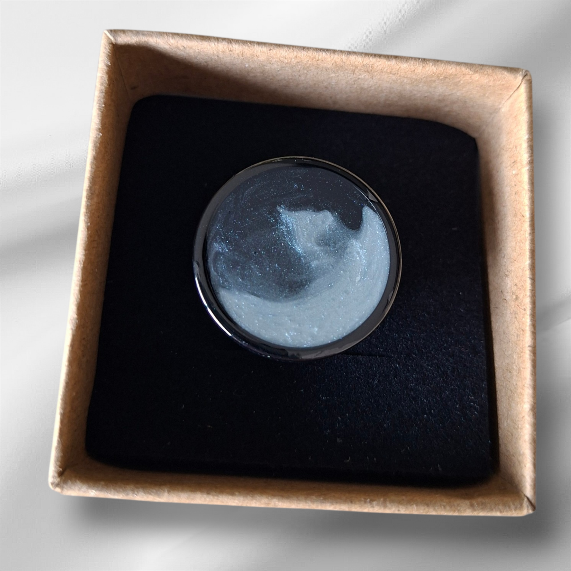 Georges ring black