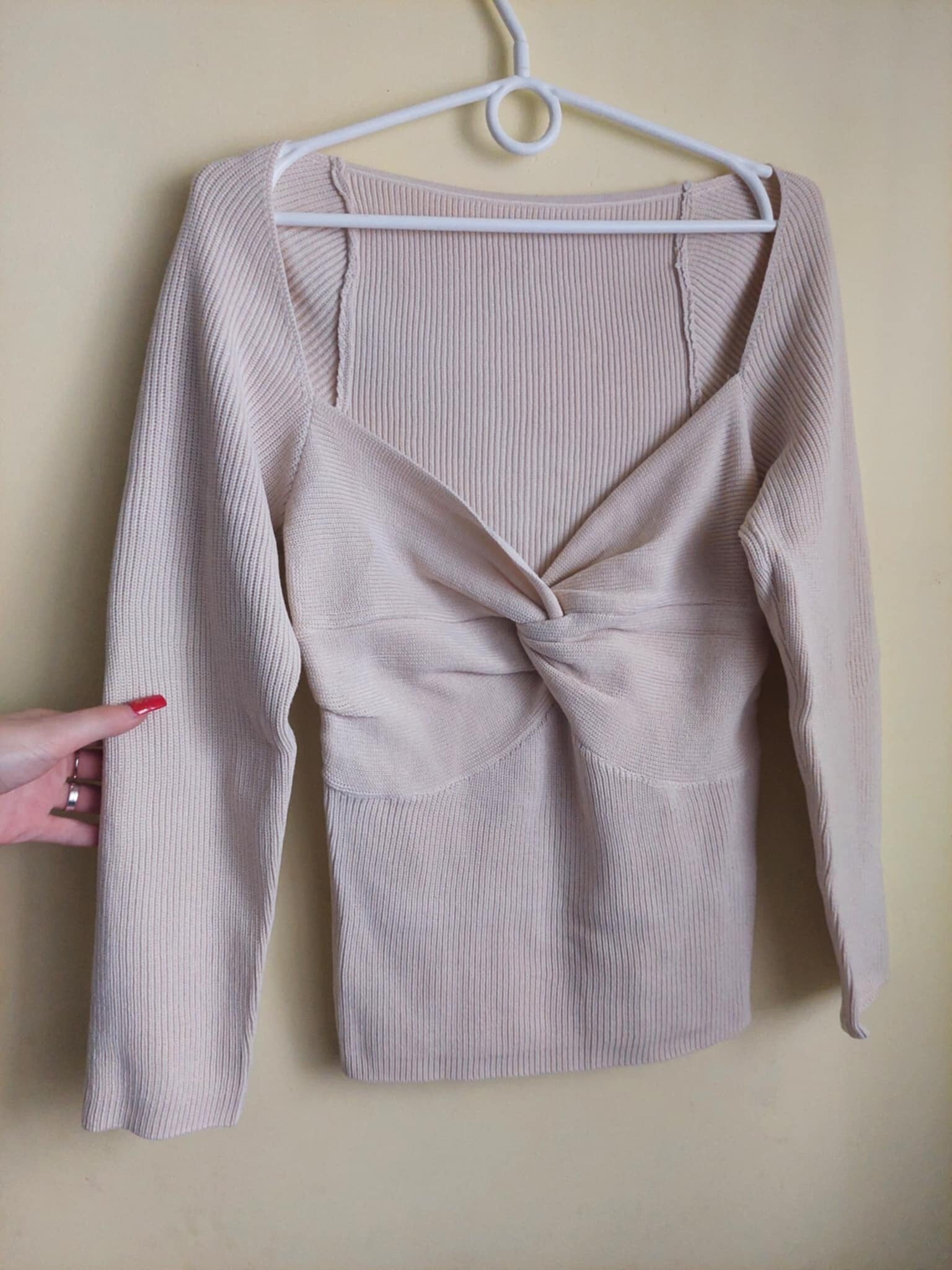 Prążkowana Bluzka z dekoltem M