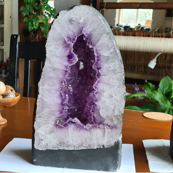 Amethist geode nr1052