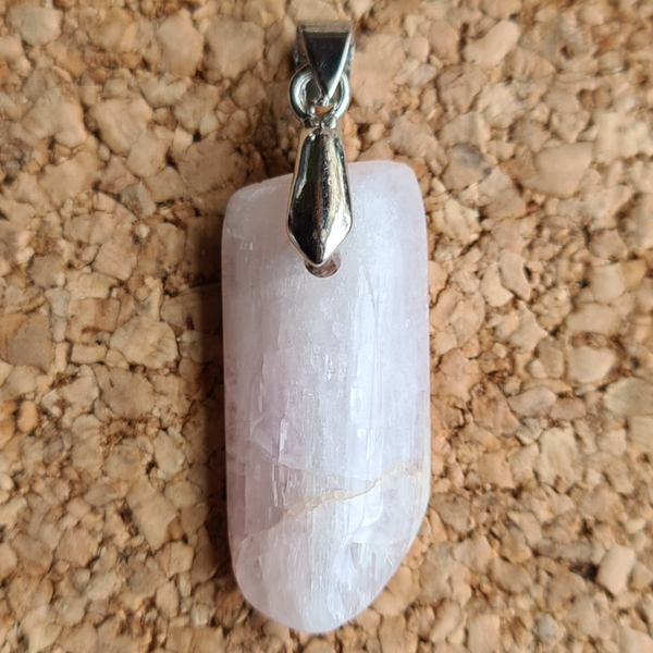 Kunziet roze hanger nr494