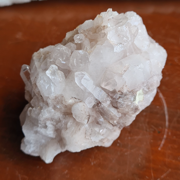 Kwarts bergkristal nr2440