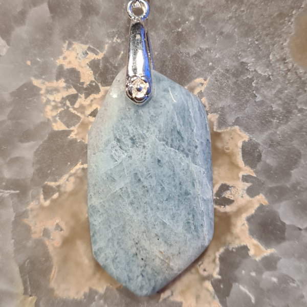 Aquamarijn / Beryl hanger nr921
