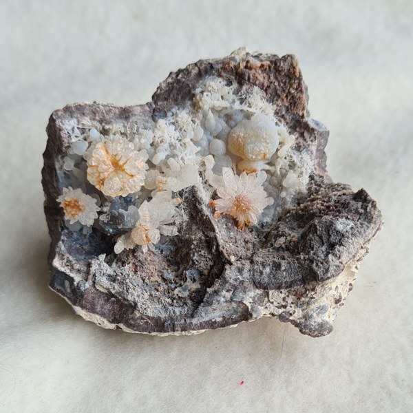 Hyaliet opaal met chalcedoon nr929