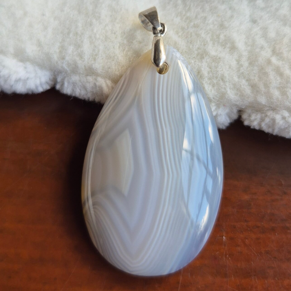 Chalcedoon hanger nr903