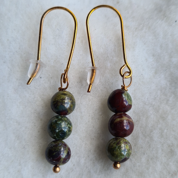 Drakenbloedsteen oorhangers nr2089