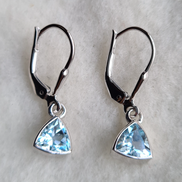 Topaas oorhangers nr2099