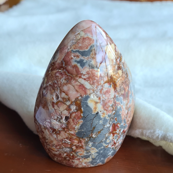 Morondaviet sculptuur nr1927