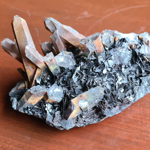 Kwarts met hematiet nr1234