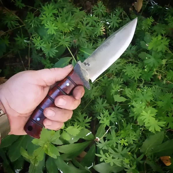 Pilot Knife