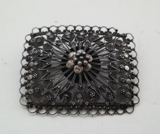 Antieke filigrain zilveren broche TCM 925