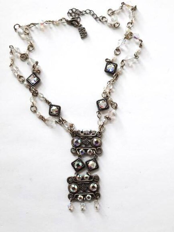 Behave Collier met AB Kristallen en Geometrische Hanger