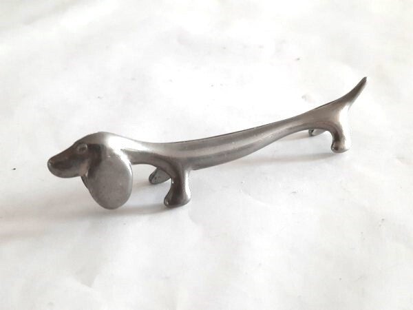 Charmante Vintage Teckel Messenlegger Besteklegger