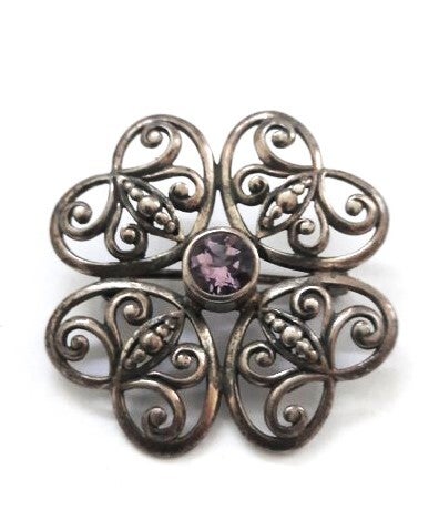 Mooie oude zilveren broche met amethist 925