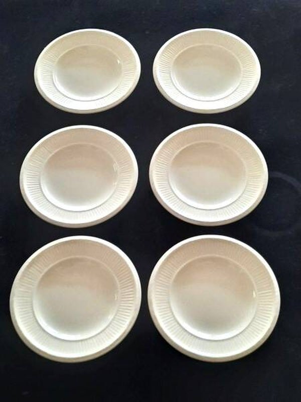 Mooie set van 6 stuks Wedgwood Edme Petit Four bordjes