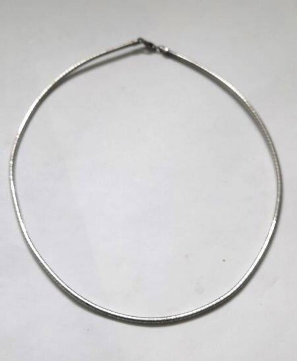 Prachtig Italiaans zilveren Omega Collier, spang, Italy 925