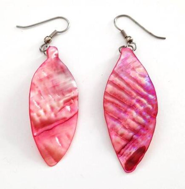 Prachtige Roze Parelmoer oorbellen, bladvorm