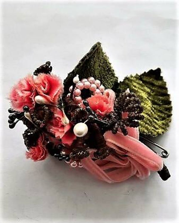 Prachtige vintage Bloemen Corsage / Broche – Roze met Pareltjes