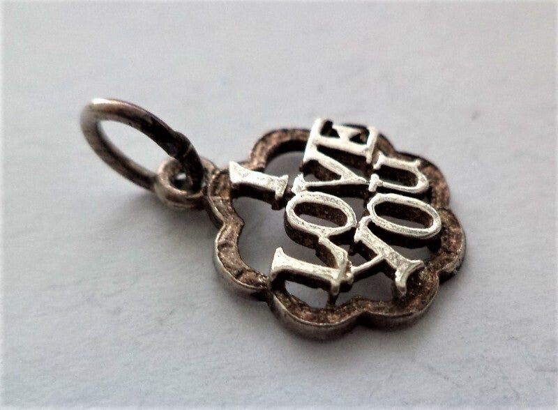 Vintage zilveren hanger "I Love You" – Opengewerkt