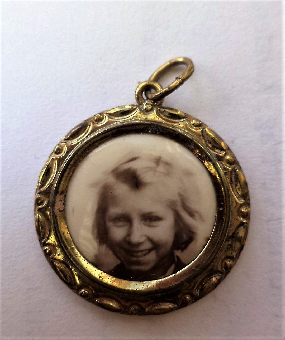 Antieke fotohanger / medaillon, gouddoublé – Art Nouveau Stijl (7812-1009)