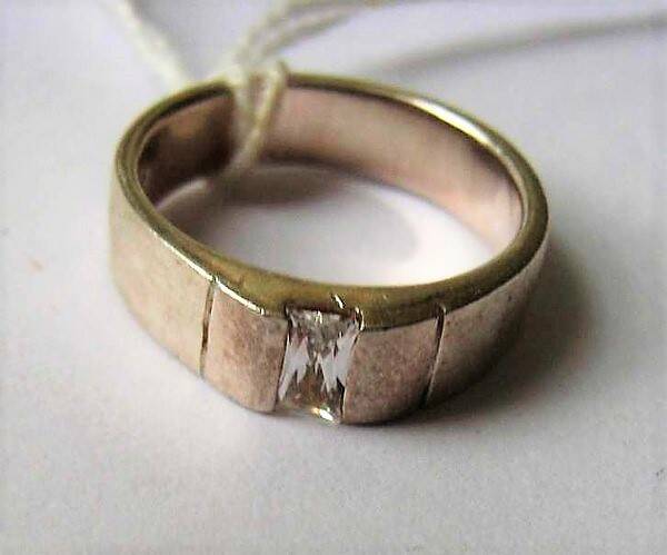 Elegante zilveren band ring met baguette zirkonia (5789-1033)