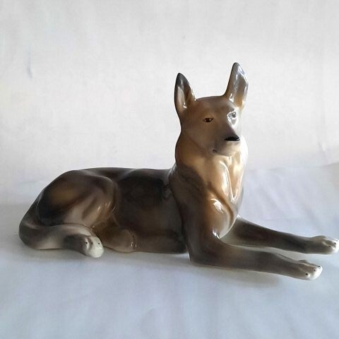 Hollohaza - Vintage porseleinen Beeld – Liggende Duitse Herder (72-107)