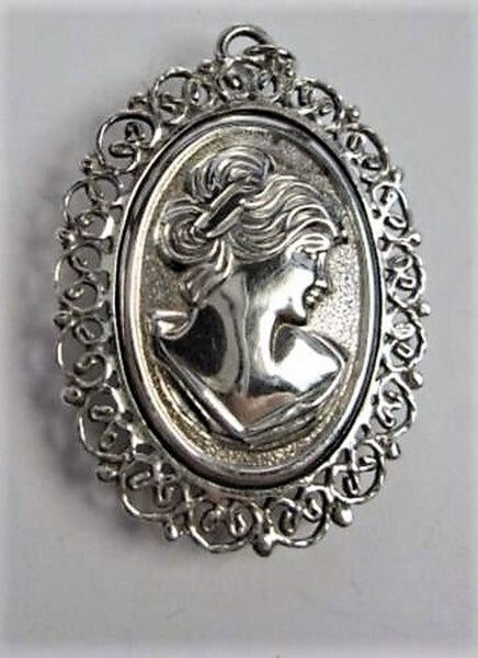 Prachtig zeldzame foto medaillon vrouwenkopje, 925 (7873-1081)