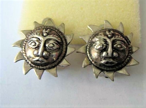 Zonnegod Surya, vintage sterling zilveren clips (1695-711)