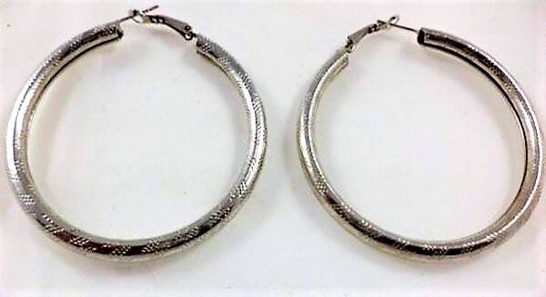 Grote zilverkleurige Creolen. Uniek Salmiak patroon (6917-183)