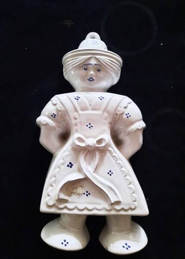 Grote vintage Terracotta Puddingvorm Vrouwtje (35 cm) Nieuwstaat! ( 2127)