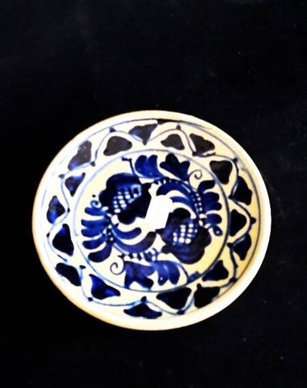 Vintage Korond wandbordje (Ø 13,5 cm) – Handgeschilderd Blauw-Wit (220)