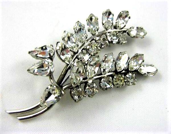 Broche takjes, geheel bezet met fonkelende strass (5743-2537)
