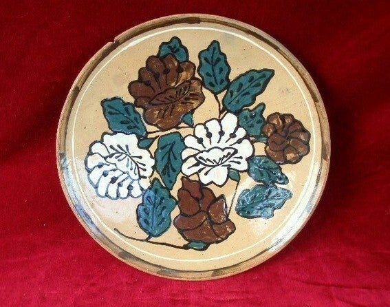 Mooi oud Russisch wandbord met floraal motief (39)