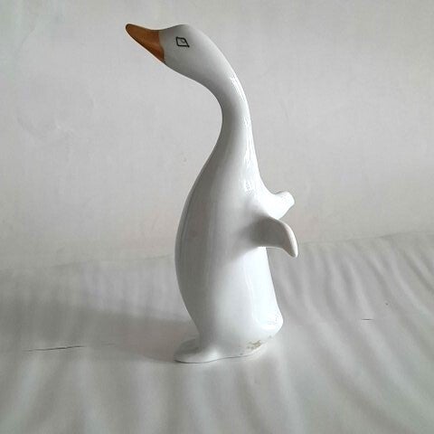 Hollohaza - Vintage beeldje Gans met vergulde snavel (4083)