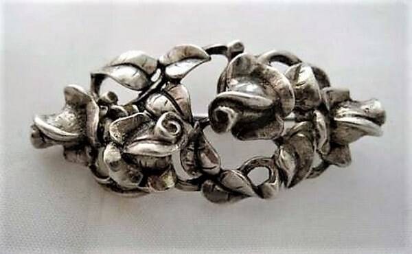 Prachtige vintage zilveren broche Rozenknoppen 835 (7601-4377)