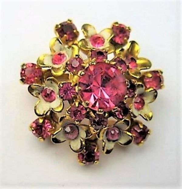 Snoezige 50s broche pink strass en wit emaille, goudkleur (7917-5063)