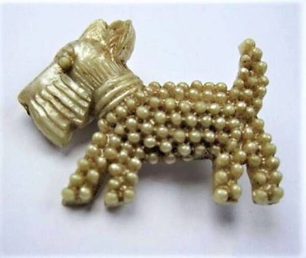 Prachtige Art Deco broche Foxterriër Celluloid Parelmoer (7924-5249)