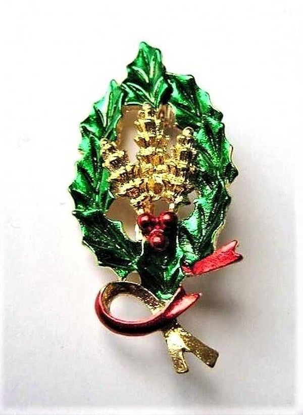 Kerst vintage Gerry’s Kerst broche vergulde Hulstkrans met Dennenappels (5331-409)