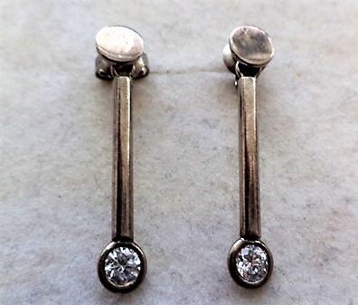 Elegante zilveren Drop Bar oorbellen met zirkonia 925 (5749-438)