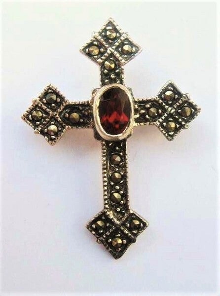 Danecraft Prachtige vintage zilveren kruis broche, Markasiet & Granaat (5977-1220)