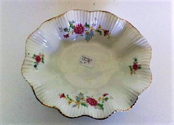 Antiek porseleinen schaaltje Steinmann Tiefenfurt Bloemen & Goud (603)