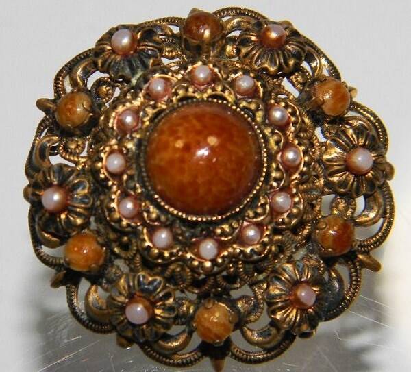 Oude Tsjechische filigrain broche met bruine stenen, parels (6532-1976)