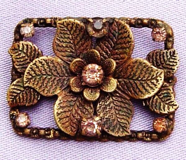 Antieke messing broche bloem met strass (6629-2214)