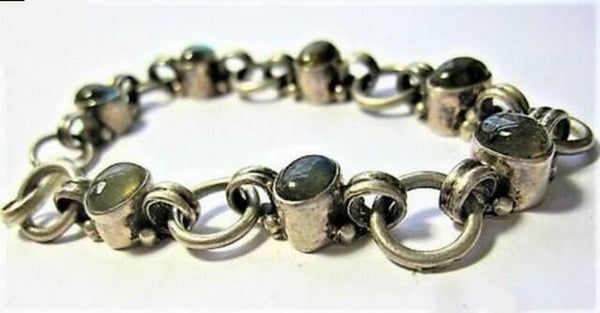 Unieke handgemaakte armband met ovale Labradoriet (6728-313)
