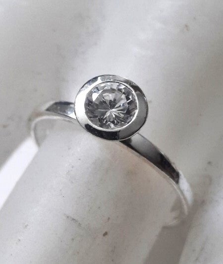 Next mooie zilveren ring met zirkonia 925 (6808-1865)